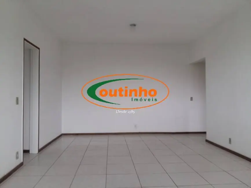 Foto 3 de Apartamento com 4 quartos à venda, 121m2 em Grajaú, Rio De Janeiro - RJ