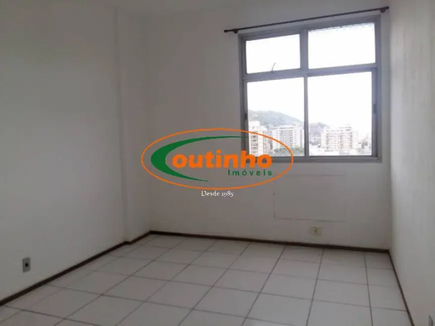 Foto 5 de Apartamento com 4 quartos à venda, 121m2 em Grajaú, Rio De Janeiro - RJ