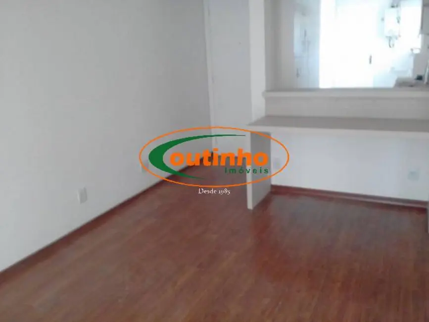 Foto 2 de Apartamento com 2 quartos à venda, 80m2 em Vila Isabel, Rio De Janeiro - RJ