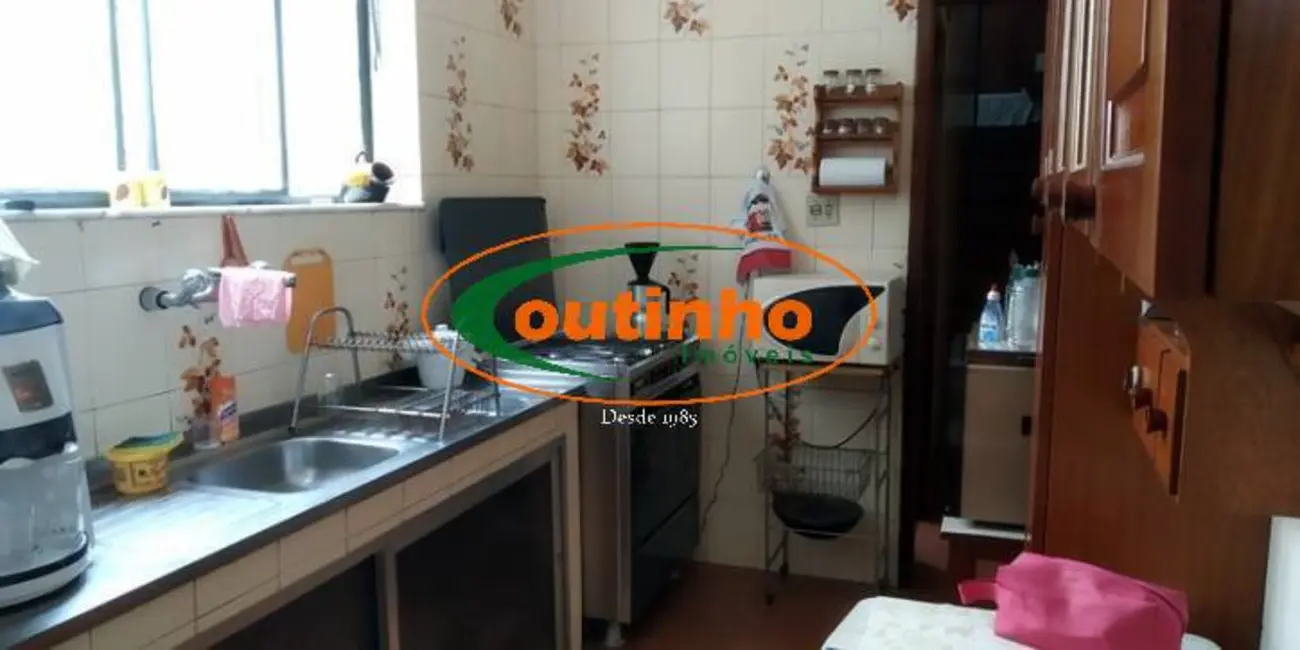 Casa com 3 quartos à venda, 226m2 em Vila Isabel, Rio De Janeiro - RJ - imagem 6 Foto 6 de Casa com 3 quartos à venda, 226m2 em Vila Isabel, Rio De Janeiro - RJ