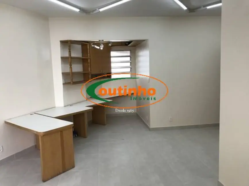 Sala Comercial à venda, 43m2 em Centro, Rio De Janeiro - RJ - imagem 5 Foto 5 de Sala Comercial à venda, 43m2 em Centro, Rio De Janeiro - RJ