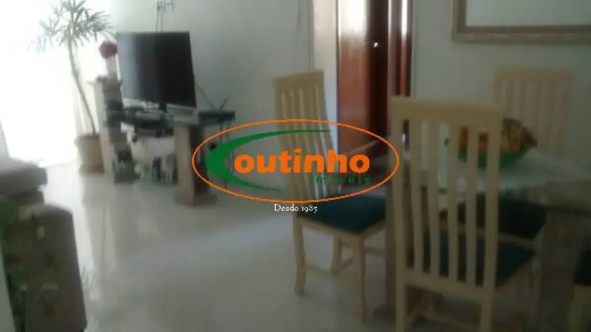 Foto 3 de Apartamento com 2 quartos à venda, 64m2 em Maracanã, Rio De Janeiro - RJ
