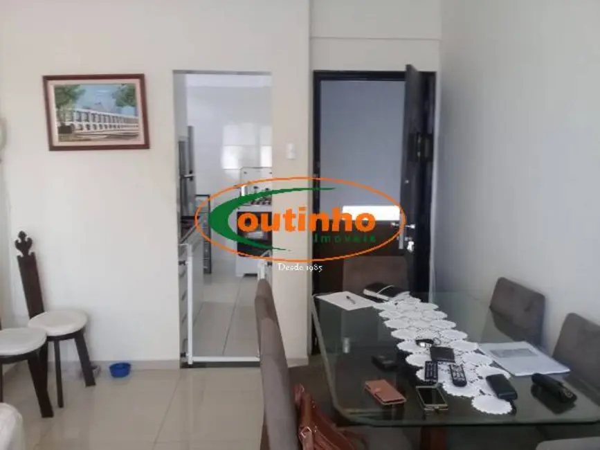 Apartamento com 2 quartos à venda, 69m2 em Maracanã, Rio De Janeiro - RJ - imagem 3 Foto 3 de Apartamento com 2 quartos à venda, 69m2 em Maracanã, Rio De Janeiro - RJ