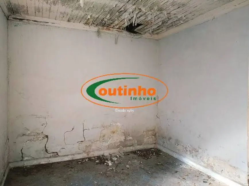 Foto 3 de Terreno / Lote à venda, 270m2 em Vila Isabel, Rio De Janeiro - RJ