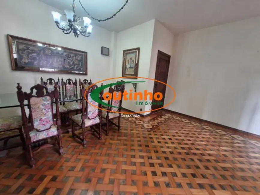 Foto 2 de Apartamento com 3 quartos à venda, 100m2 em Tijuca, Rio De Janeiro - RJ