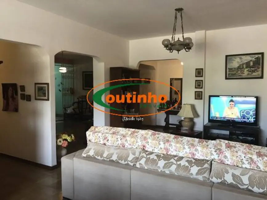 Cobertura com 4 quartos à venda, 200m2 em Tijuca, Rio De Janeiro - RJ - imagem 9 Foto 9 de Cobertura com 4 quartos à venda, 200m2 em Tijuca, Rio De Janeiro - RJ
