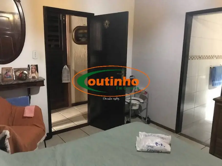 Casa com 4 quartos à venda, 201m2 em Tijuca, Rio De Janeiro - RJ - imagem 6 Foto 6 de Casa com 4 quartos à venda, 201m2 em Tijuca, Rio De Janeiro - RJ