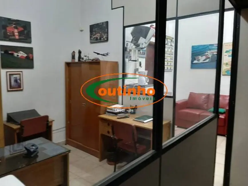 Foto 2 de Sala Comercial à venda, 26m2 em Tijuca, Rio De Janeiro - RJ