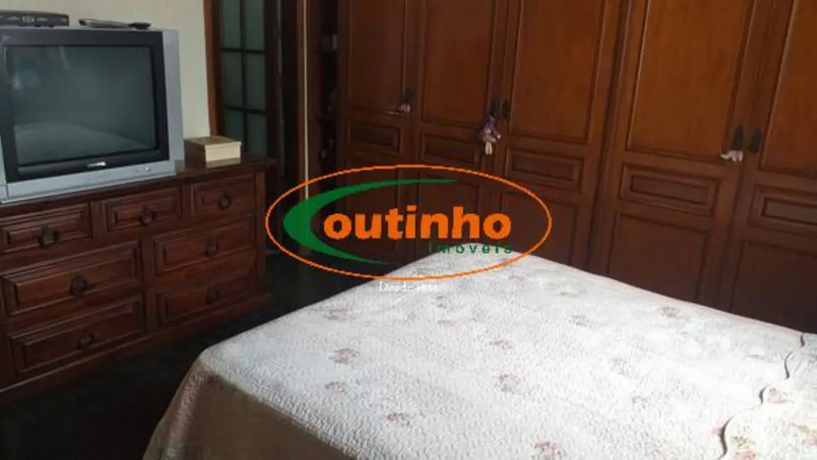 Apartamento com 4 quartos à venda, 156m2 em Tijuca, Rio De Janeiro - RJ - imagem 9 Foto 9 de Apartamento com 4 quartos à venda, 156m2 em Tijuca, Rio De Janeiro - RJ