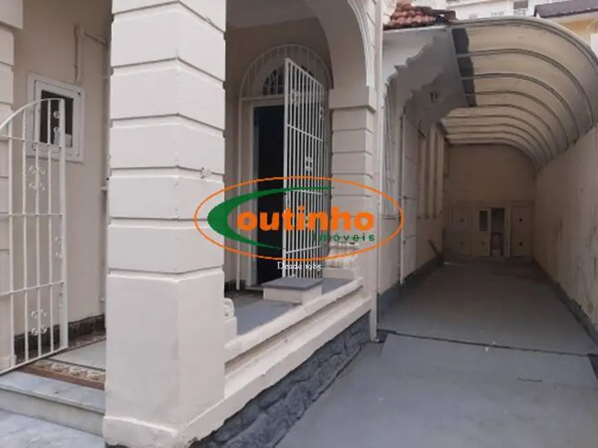 Foto 2 de Casa com 5 quartos à venda, 169m2 em Tijuca, Rio De Janeiro - RJ