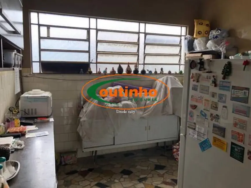 Casa com 6 quartos à venda, 367m2 em Tijuca, Rio De Janeiro - RJ - imagem 6 Foto 6 de Casa com 6 quartos à venda, 367m2 em Tijuca, Rio De Janeiro - RJ