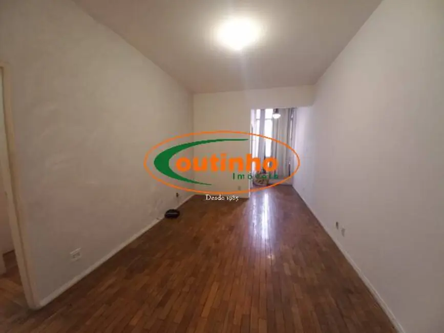 Foto 3 de Apartamento com 2 quartos à venda, 90m2 em Tijuca, Rio De Janeiro - RJ