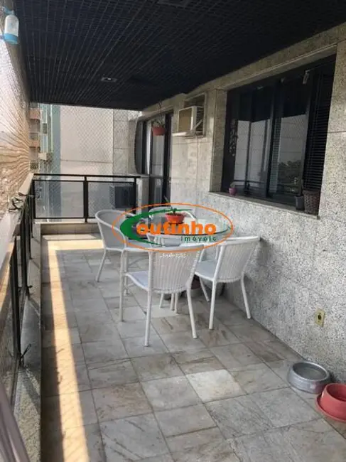 Foto 2 de Apartamento com 3 quartos à venda, 130m2 em Tijuca, Rio De Janeiro - RJ