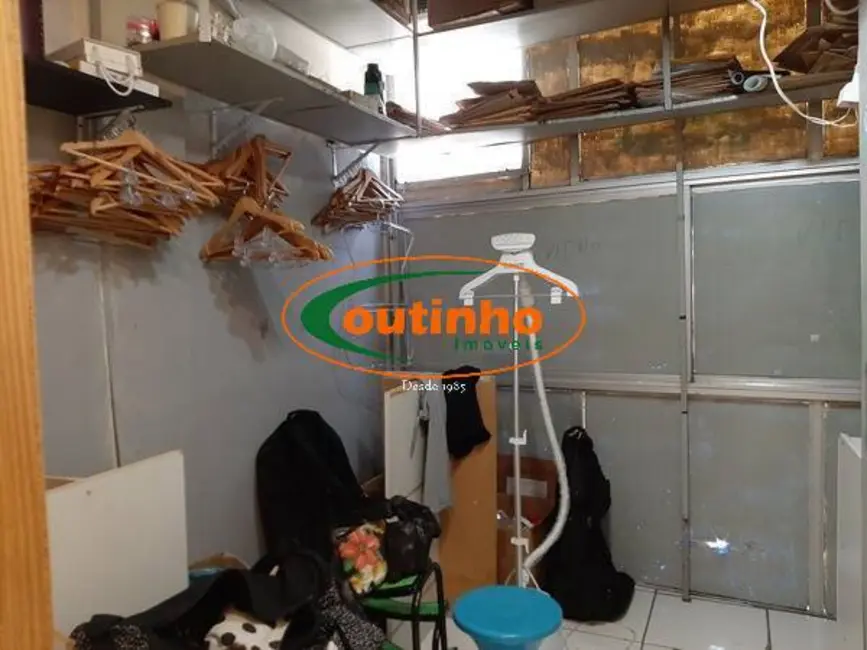 Sala Comercial à venda, 31m2 em Tijuca, Rio De Janeiro - RJ - imagem 5 Foto 5 de Sala Comercial à venda, 31m2 em Tijuca, Rio De Janeiro - RJ