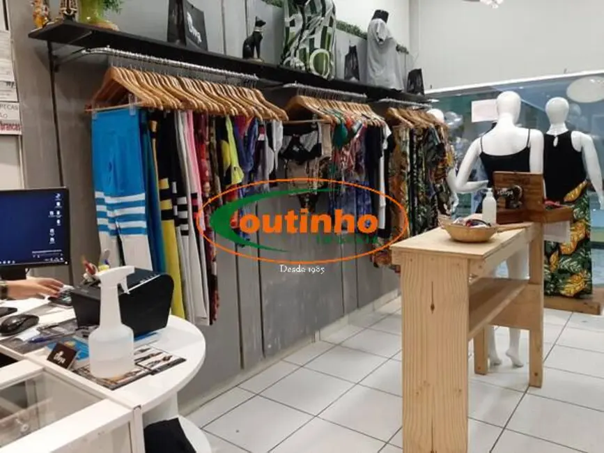 Sala Comercial à venda, 31m2 em Tijuca, Rio De Janeiro - RJ - imagem 3 Foto 3 de Sala Comercial à venda, 31m2 em Tijuca, Rio De Janeiro - RJ