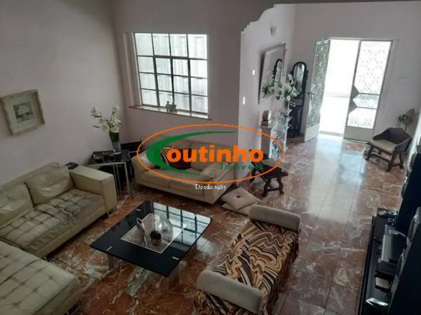 Foto 4 de Casa com 6 quartos à venda, 356m2 em Grajaú, Rio De Janeiro - RJ