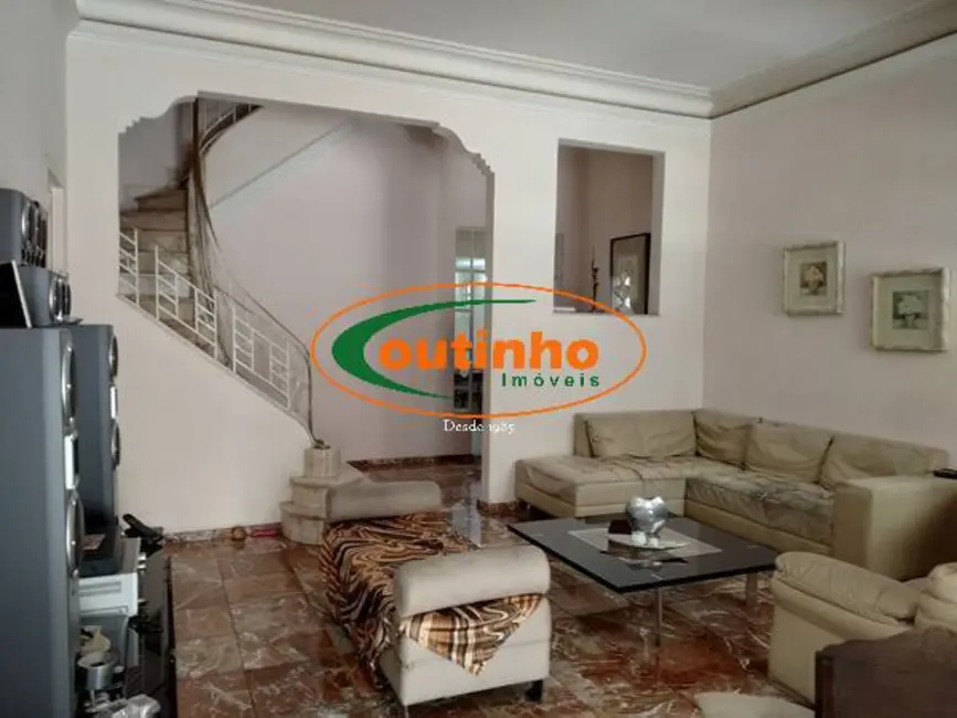 Foto 5 de Casa com 6 quartos à venda, 356m2 em Grajaú, Rio De Janeiro - RJ