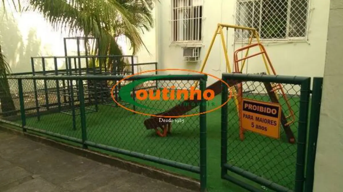 Foto 2 de Apartamento com 3 quartos à venda, 73m2 em Tijuca, Rio De Janeiro - RJ