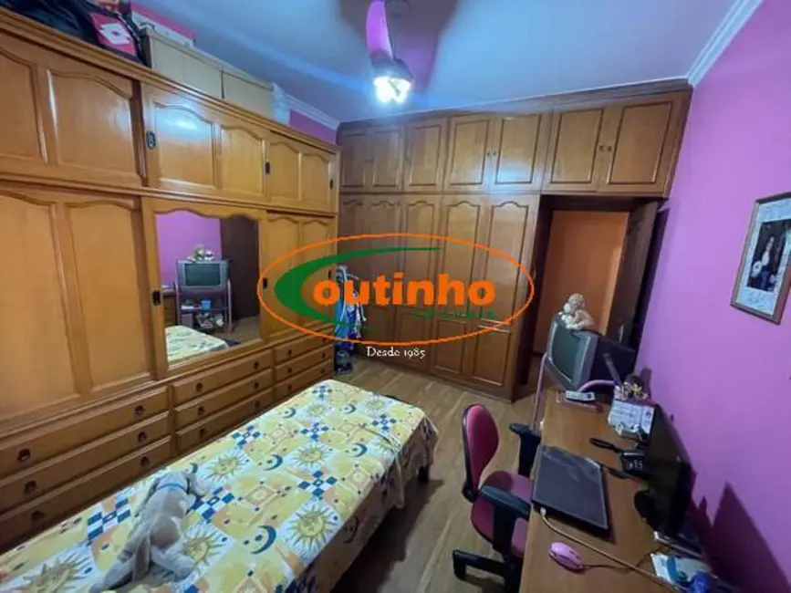 Foto 9 de Apartamento com 2 quartos à venda, 92m2 em Vila Isabel, Rio De Janeiro - RJ
