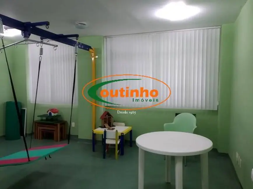 Foto 3 de Casa com 6 quartos à venda, 170m2 em Vila Isabel, Rio De Janeiro - RJ