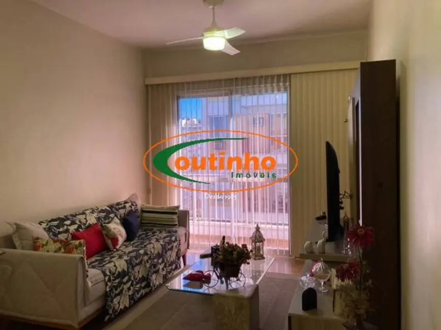 Foto 2 de Apartamento com 2 quartos à venda, 85m2 em Vila Isabel, Rio De Janeiro - RJ