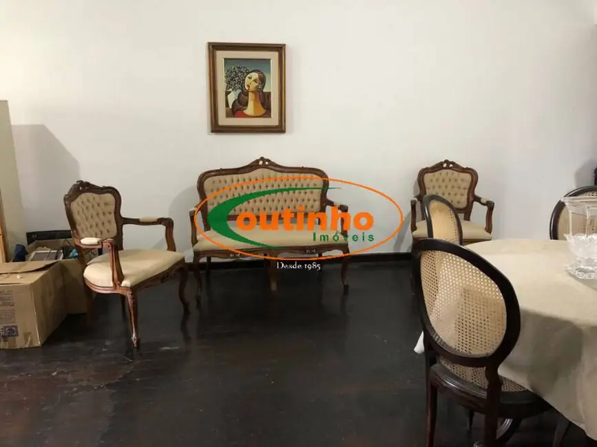 Apartamento com 3 quartos à venda, 119m2 em Maracanã, Rio De Janeiro - RJ - imagem 6 Foto 6 de Apartamento com 3 quartos à venda, 119m2 em Maracanã, Rio De Janeiro - RJ