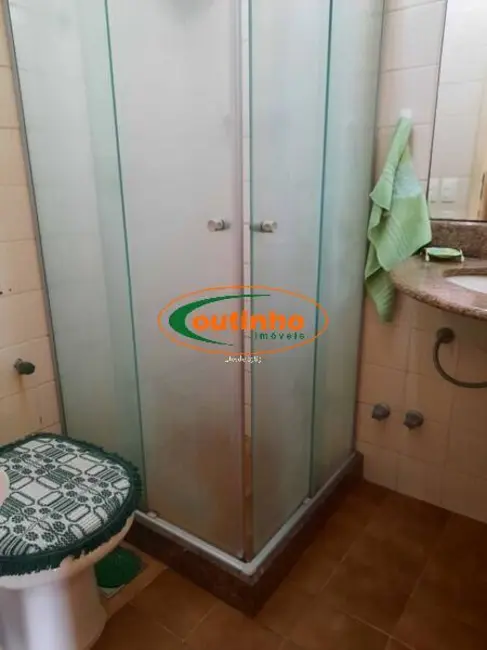 Apartamento com 3 quartos à venda, 126m2 em Tijuca, Rio De Janeiro - RJ - imagem 9 Foto 9 de Apartamento com 3 quartos à venda, 126m2 em Tijuca, Rio De Janeiro - RJ