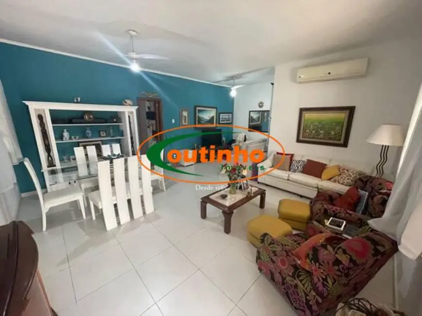 Casa com 5 quartos à venda, 175m2 em Grajaú, Rio De Janeiro - RJ - imagem 9 Foto 9 de Casa com 5 quartos à venda, 175m2 em Grajaú, Rio De Janeiro - RJ