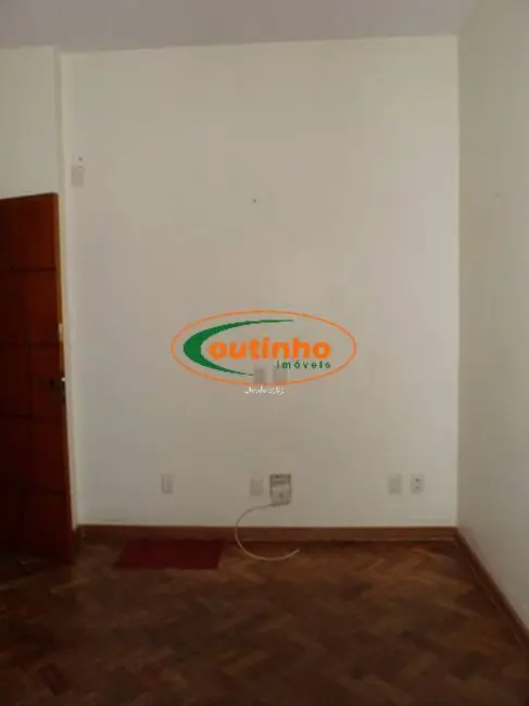 Foto 2 de Apartamento com 2 quartos à venda, 49m2 em Tijuca, Rio De Janeiro - RJ