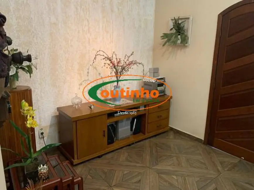 Foto 6 de Casa com 4 quartos à venda, 317m2 em Grajaú, Rio De Janeiro - RJ