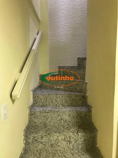 Cobertura com 3 quartos à venda, 168m2 em Tijuca, Rio De Janeiro - RJ - imagem 8 Foto 8 de Cobertura com 3 quartos à venda, 168m2 em Tijuca, Rio De Janeiro - RJ