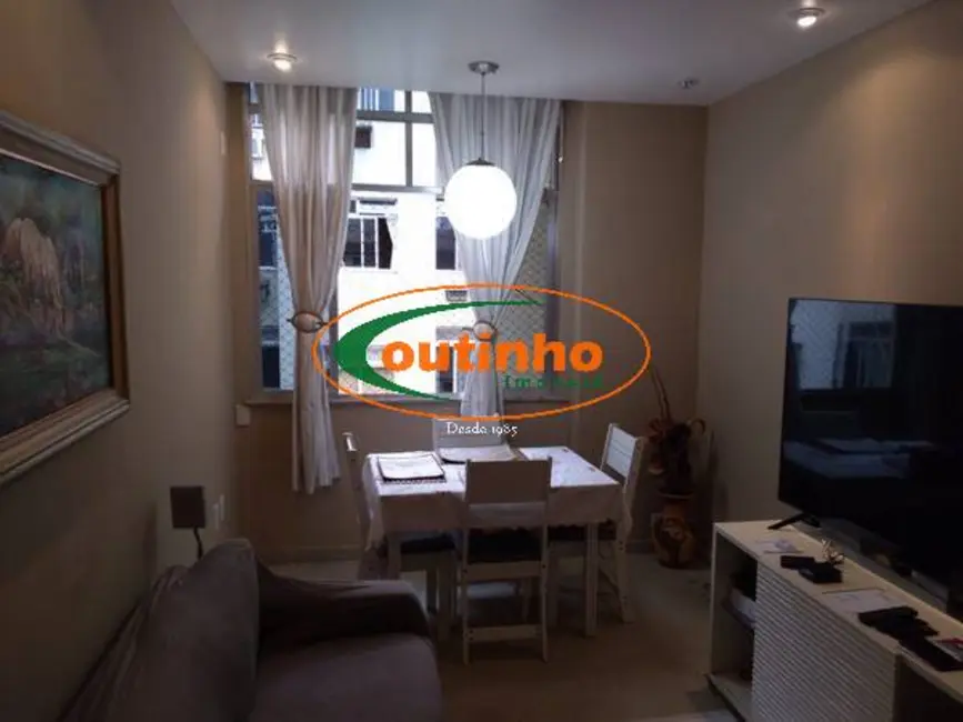 Foto 4 de Apartamento com 2 quartos à venda, 66m2 em Tijuca, Rio De Janeiro - RJ