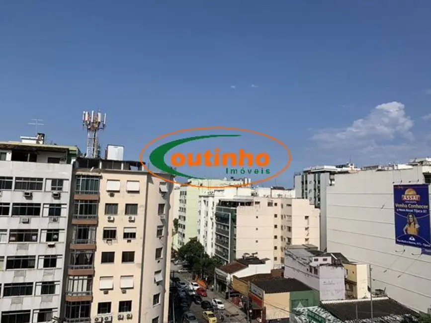 Foto 2 de Apartamento com 2 quartos à venda, 83m2 em Tijuca, Rio De Janeiro - RJ