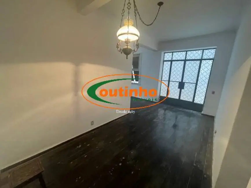 Foto 9 de Casa com 4 quartos à venda, 172m2 em Tijuca, Rio De Janeiro - RJ