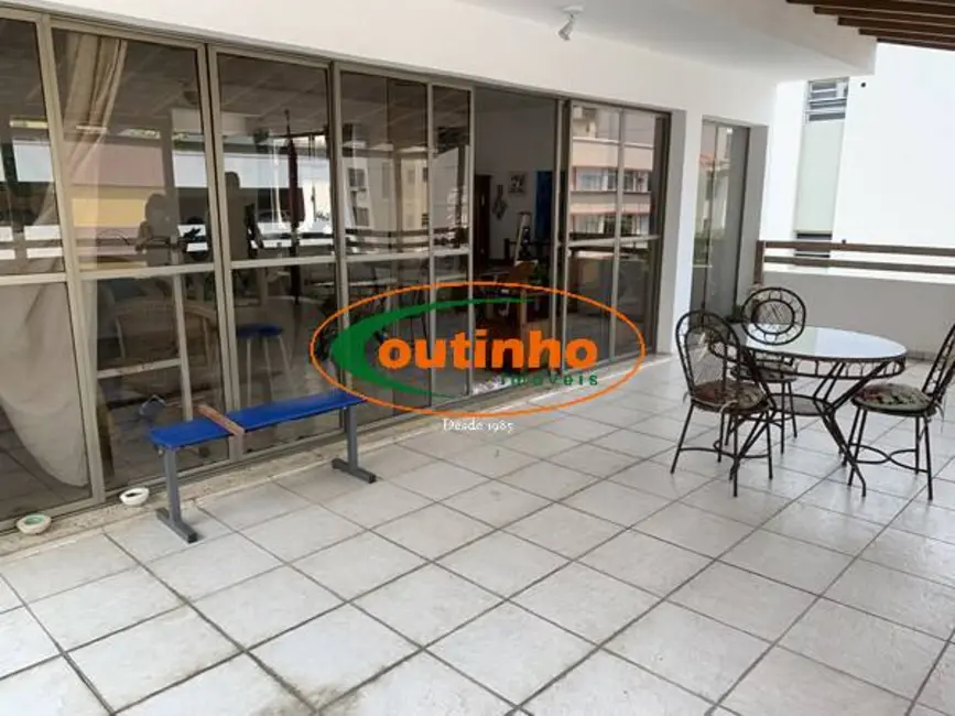 Foto 5 de Casa com 10 quartos à venda, 400m2 em Vila Isabel, Rio De Janeiro - RJ