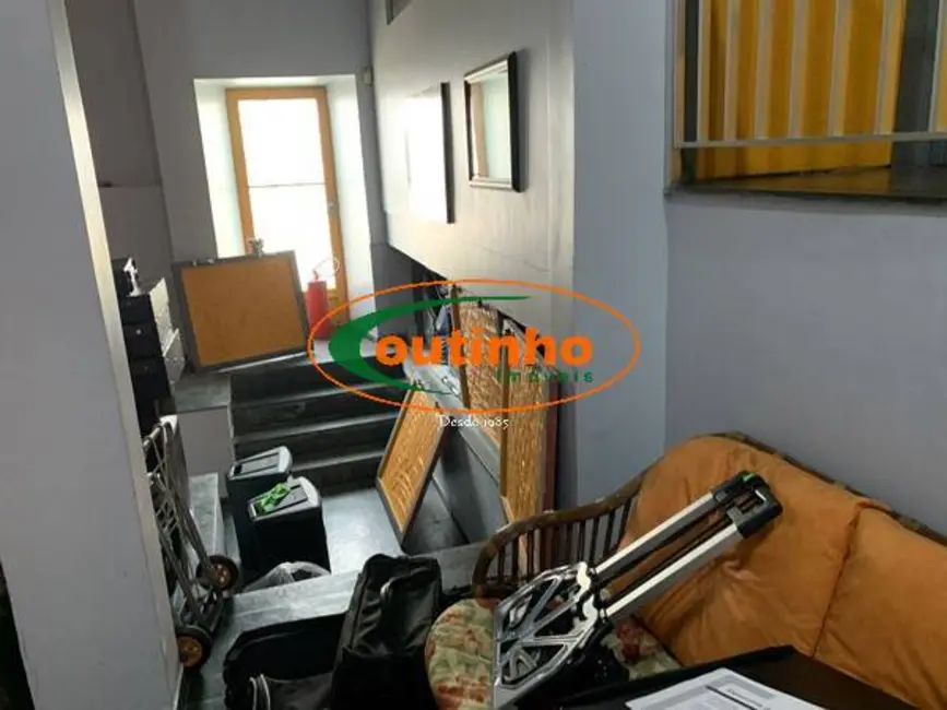 Foto 7 de Casa com 10 quartos à venda, 400m2 em Vila Isabel, Rio De Janeiro - RJ