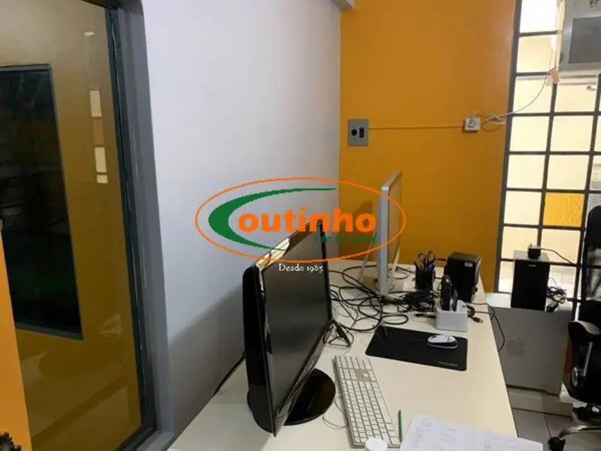 Foto 8 de Casa com 10 quartos à venda, 400m2 em Vila Isabel, Rio De Janeiro - RJ