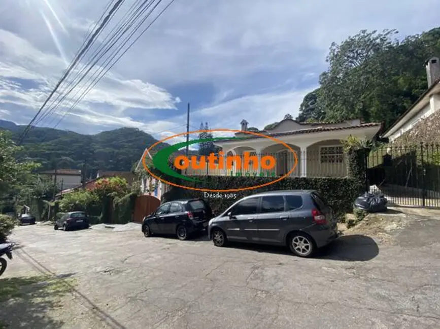 Foto 2 de Casa com 5 quartos à venda, 264m2 em Alto da Boa Vista, Rio De Janeiro - RJ