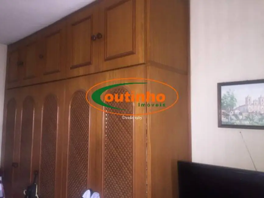 Apartamento com 2 quartos à venda, 95m2 em Tijuca, Rio De Janeiro - RJ - imagem 8 Foto 8 de Apartamento com 2 quartos à venda, 95m2 em Tijuca, Rio De Janeiro - RJ