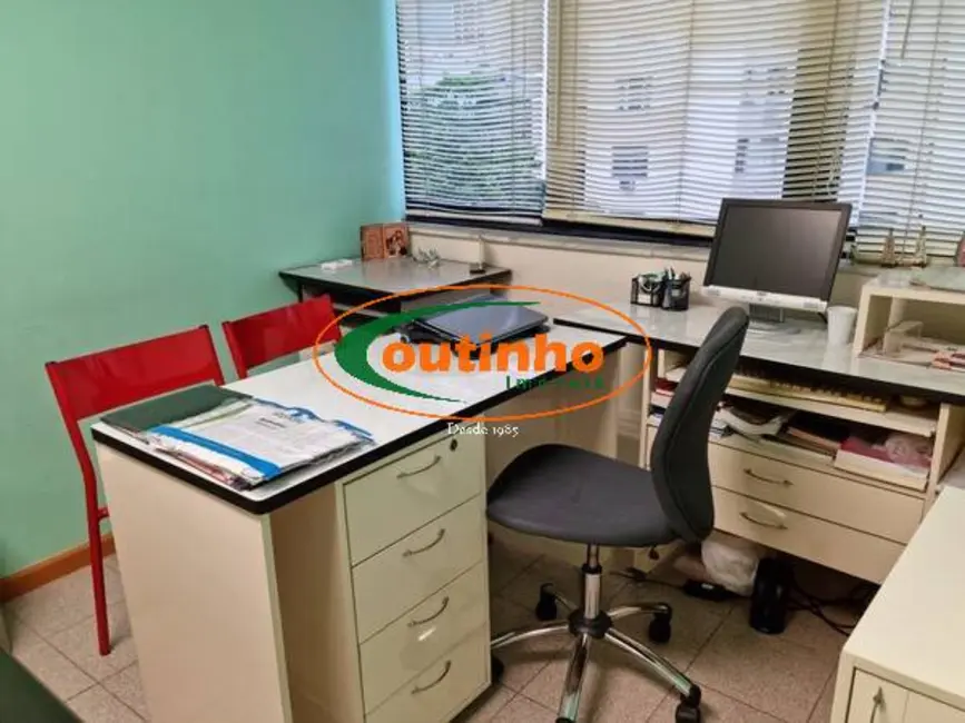 Sala Comercial à venda, 22m2 em Tijuca, Rio De Janeiro - RJ - imagem 5 Foto 5 de Sala Comercial à venda, 22m2 em Tijuca, Rio De Janeiro - RJ