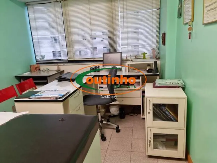Foto 1 de Sala Comercial à venda, 22m2 em Tijuca, Rio De Janeiro - RJ