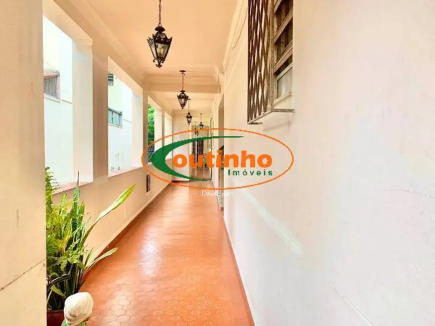 Foto 1 de Apartamento com 2 quartos à venda, 68m2 em Grajaú, Rio De Janeiro - RJ
