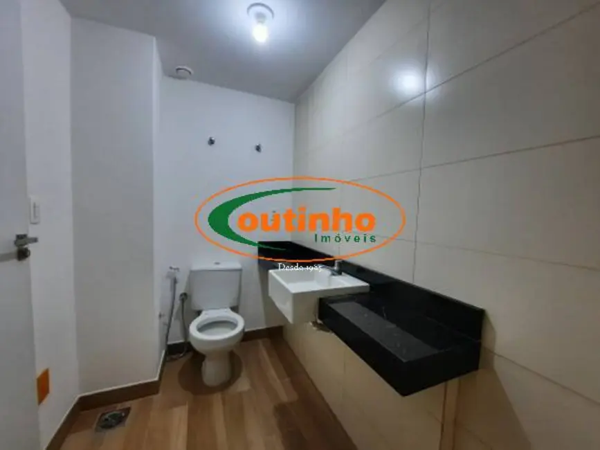 Apartamento com 1 quarto à venda, 49m2 em Tijuca, Rio De Janeiro - RJ - imagem 5 Foto 5 de Apartamento com 1 quarto à venda, 49m2 em Tijuca, Rio De Janeiro - RJ