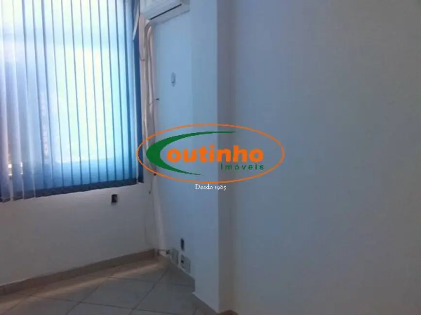 Apartamento com 2 quartos à venda, 69m2 em Grajaú, Rio De Janeiro - RJ - imagem 4 Foto 4 de Apartamento com 2 quartos à venda, 69m2 em Grajaú, Rio De Janeiro - RJ