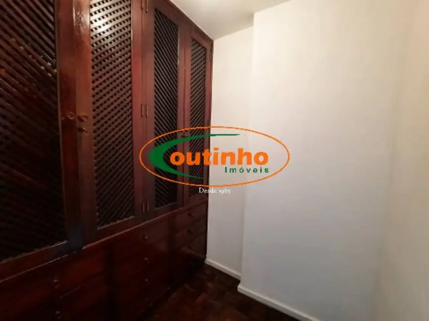 Foto 9 de Apartamento com 4 quartos à venda, 150m2 em Tijuca, Rio De Janeiro - RJ