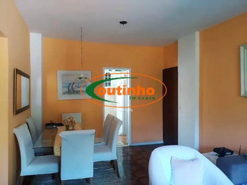 Apartamento com 3 quartos à venda, 88m2 em Tijuca, Rio De Janeiro - RJ - imagem 3 Foto 3 de Apartamento com 3 quartos à venda, 88m2 em Tijuca, Rio De Janeiro - RJ