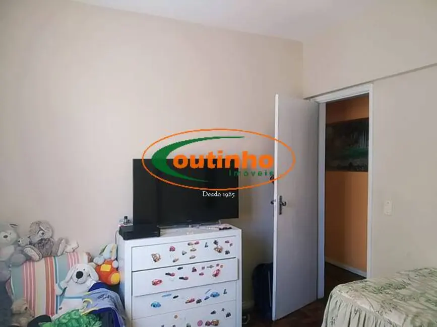 Apartamento com 3 quartos à venda, 88m2 em Tijuca, Rio De Janeiro - RJ - imagem 8 Foto 8 de Apartamento com 3 quartos à venda, 88m2 em Tijuca, Rio De Janeiro - RJ