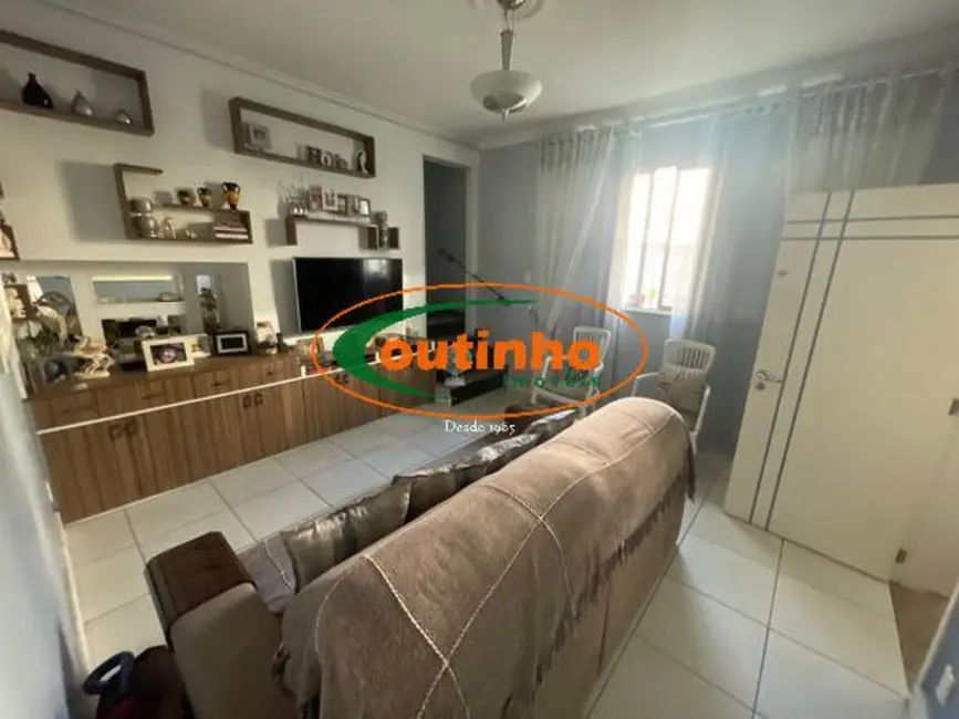 Casa com 5 quartos à venda, 257m2 em Tijuca, Rio De Janeiro - RJ - imagem 7 Foto 7 de Casa com 5 quartos à venda, 257m2 em Tijuca, Rio De Janeiro - RJ