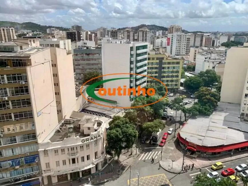 Sala Comercial à venda, 25m2 em Tijuca, Rio De Janeiro - RJ - imagem 1 Foto 1 de Sala Comercial à venda, 25m2 em Tijuca, Rio De Janeiro - RJ