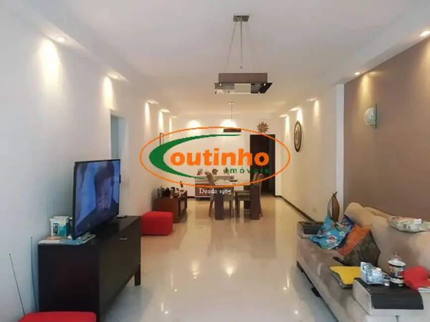 Foto 3 de Apartamento com 4 quartos à venda, 130m2 em Tijuca, Rio De Janeiro - RJ